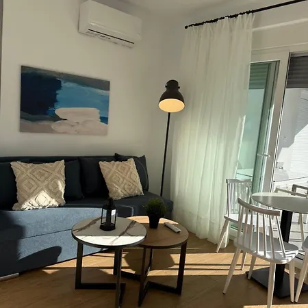 Apartament Almond D1 *
